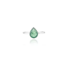 18K White Gold Emerald Statement Ring