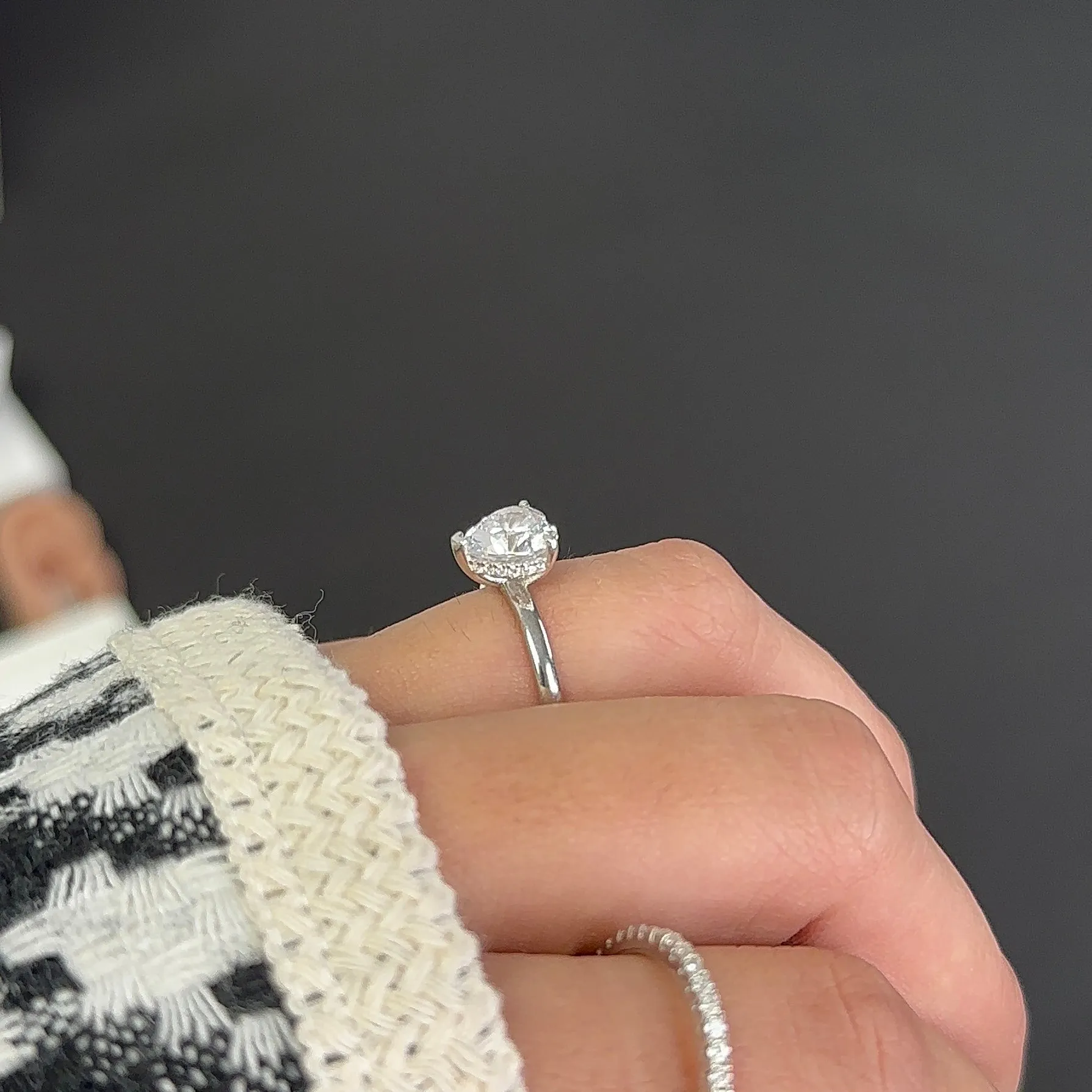 ARIELLE MOISSANITE RING