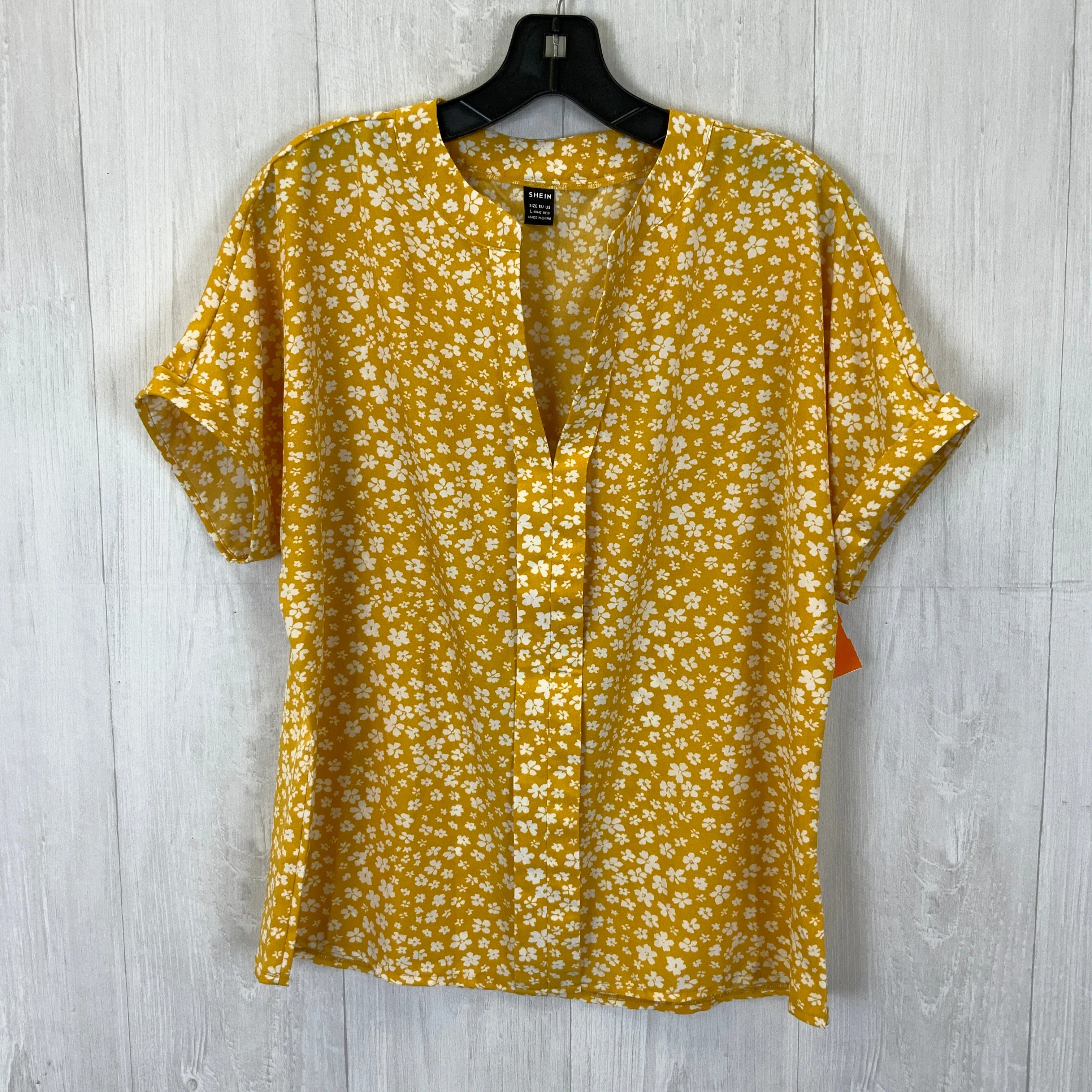 Blouse Short Sleeve By Shein  Size: L