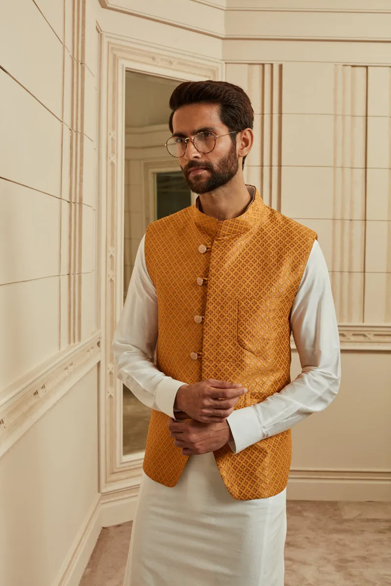 Brocade Bundi With Kurta Chudidar