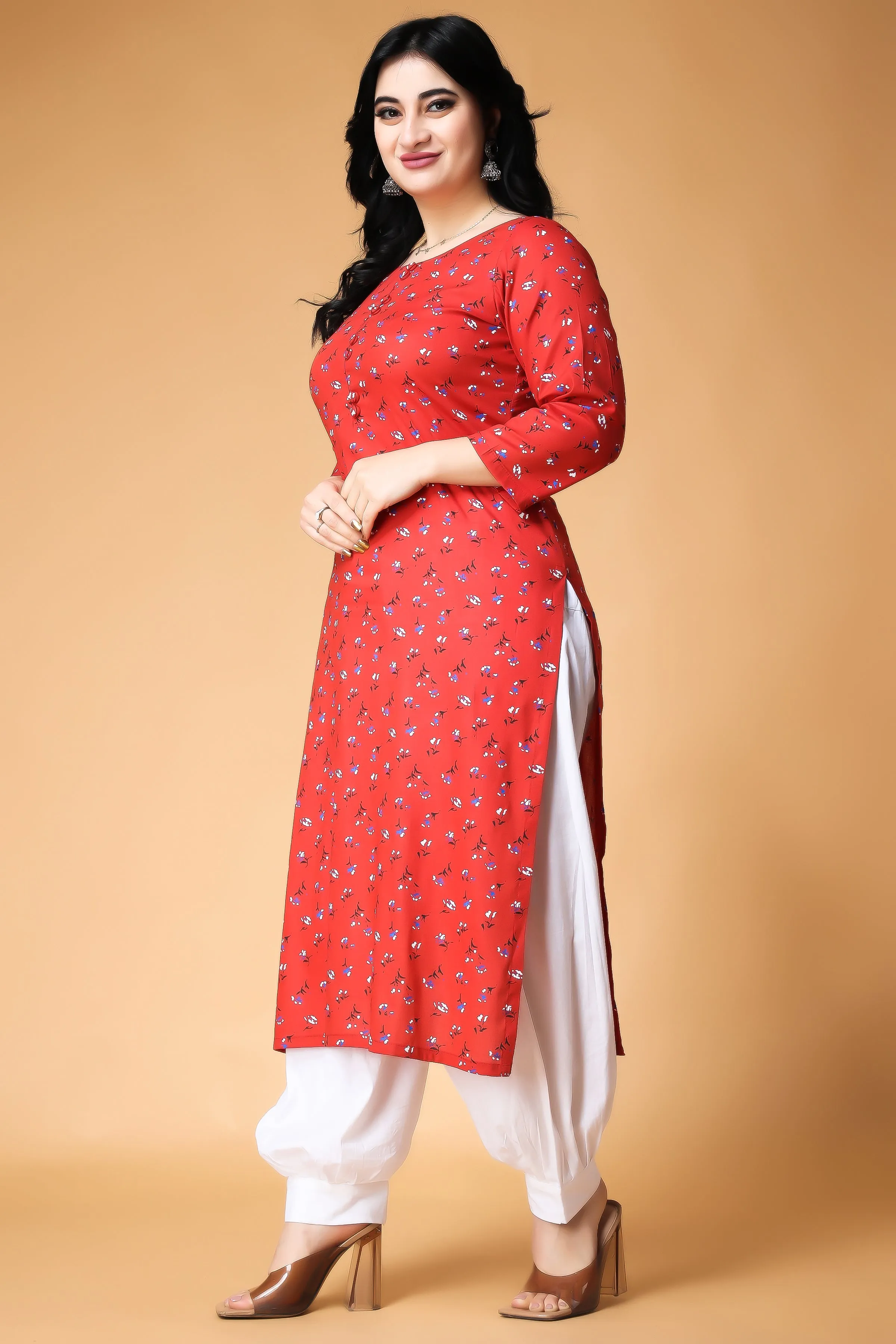 Garden of Roses Rayon Kurta Set