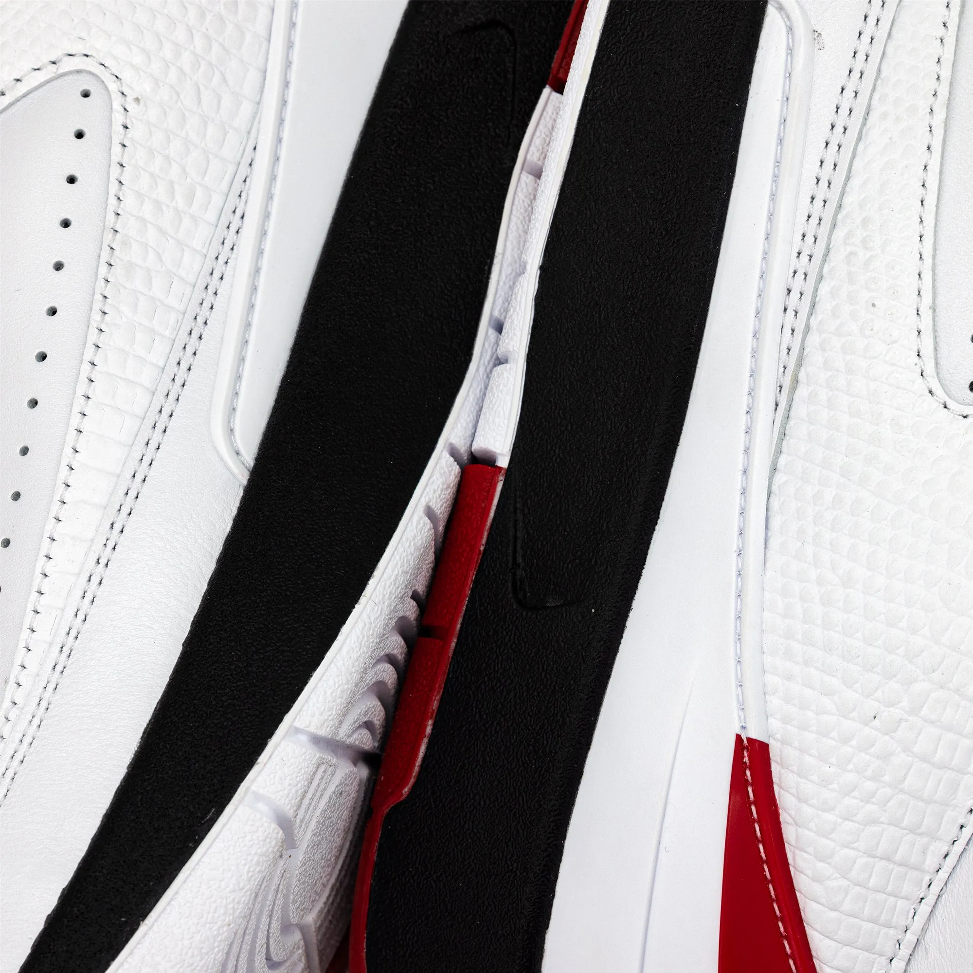 Nike Air Jordan 2 Retro "Chicago" White/Varsity Red-Black DX2454-106