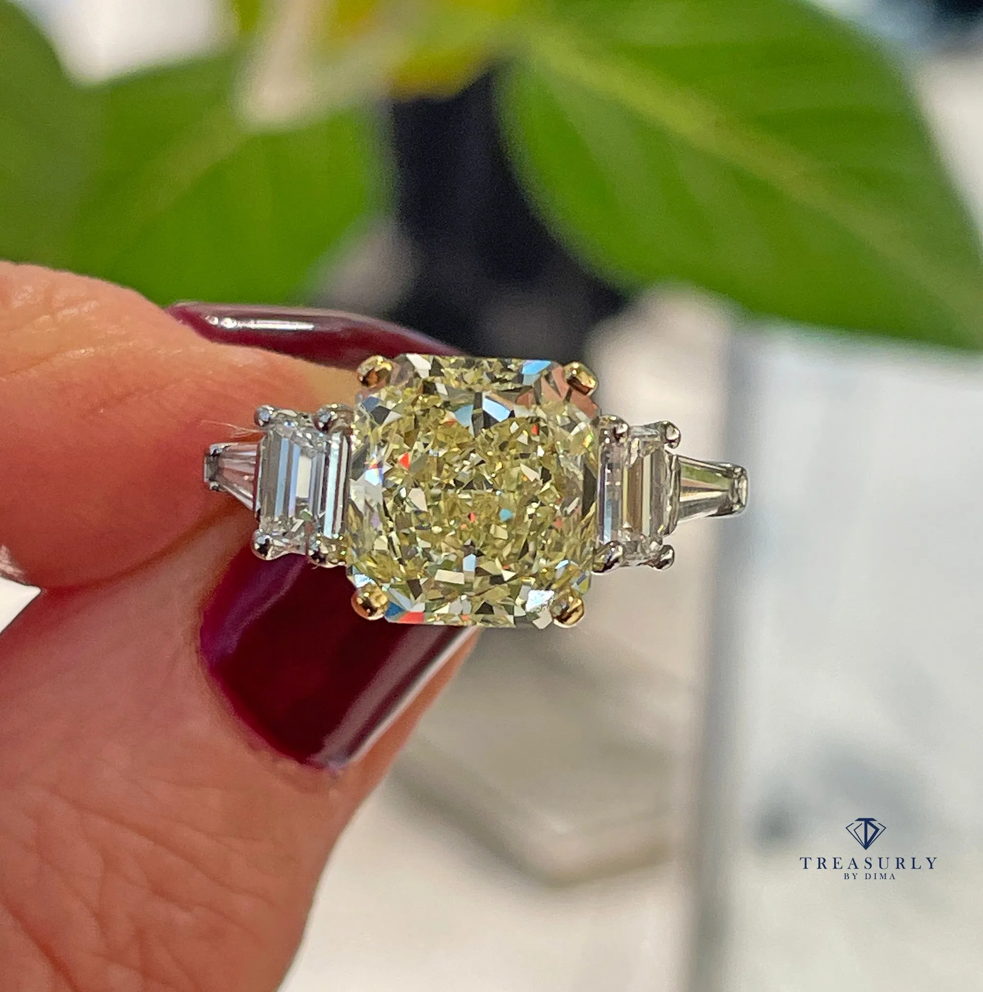 Vintage “Canary” GIA 7.11ctw Natural Fancy YELLOW Radiant Cut Diamond 5 Stone Platinum Ring