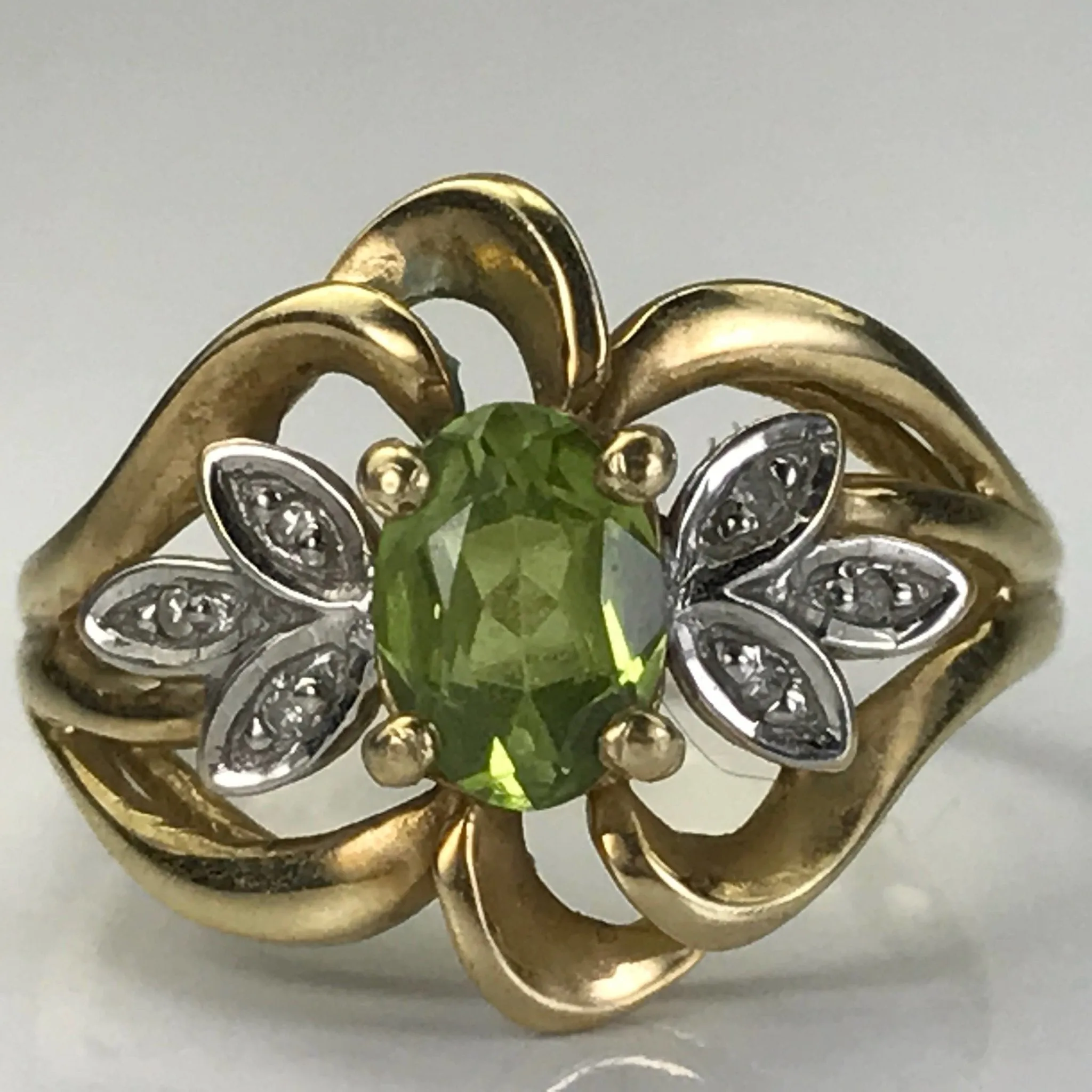 Vintage Peridot Diamond Ring. 10K Yellow Gold. August Birthstone. 16th Anniversary Gift.